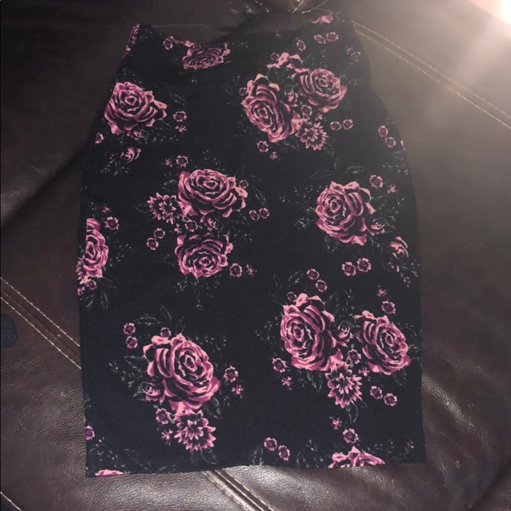 Midi skirt
